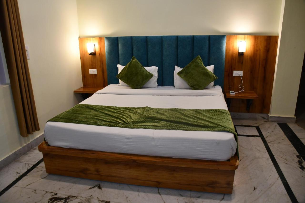 Shivansh Inn Resort Rishikesh Ngoại thất bức ảnh