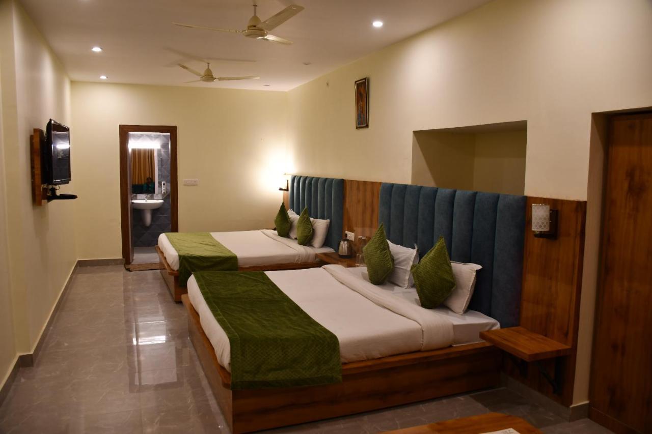 Shivansh Inn Resort Rishikesh Ngoại thất bức ảnh